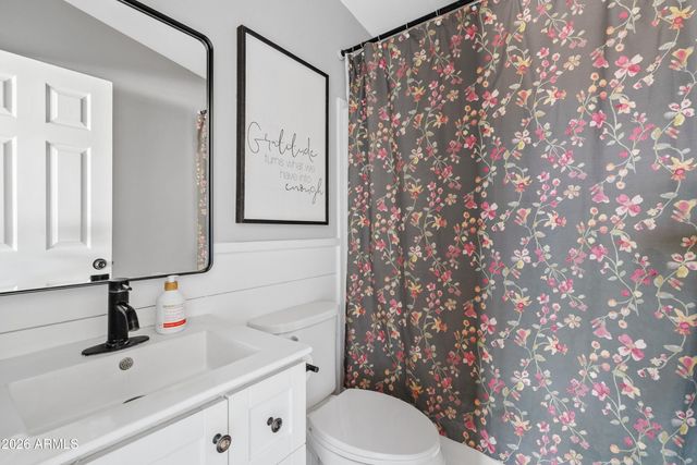 32556 N KEFFER Road, San Tan Valley, AZ 85143