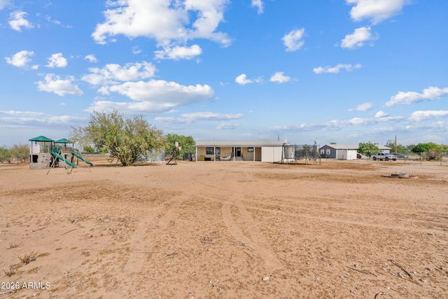 32556 N KEFFER Road, San Tan Valley, AZ 85143