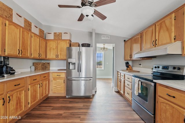 32556 N KEFFER Road, San Tan Valley, AZ 85143