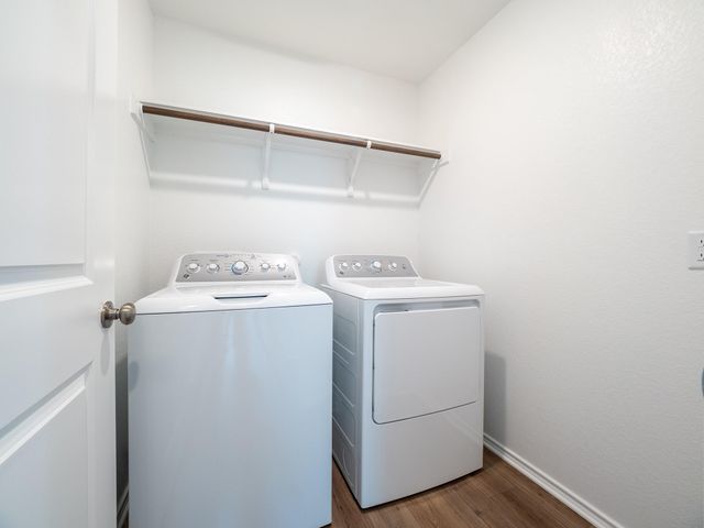 702 Silver Springs BND, Kyle, TX 78640