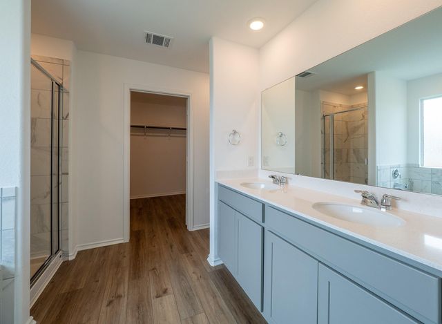 702 Silver Springs BND, Kyle, TX 78640