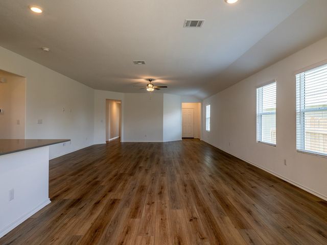 702 Silver Springs BND, Kyle, TX 78640