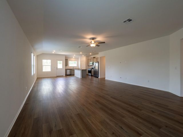 702 Silver Springs BND, Kyle, TX 78640