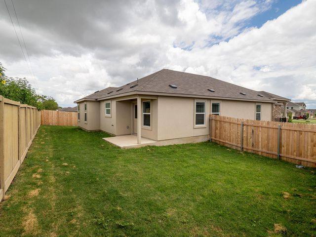 702 Silver Springs BND, Kyle, TX 78640