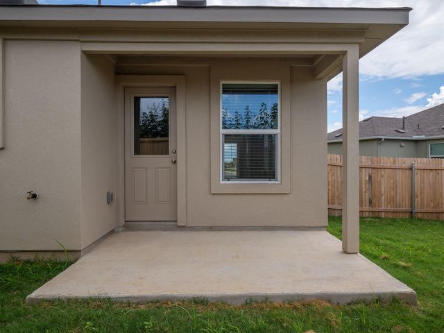702 Silver Springs BND, Kyle, TX 78640