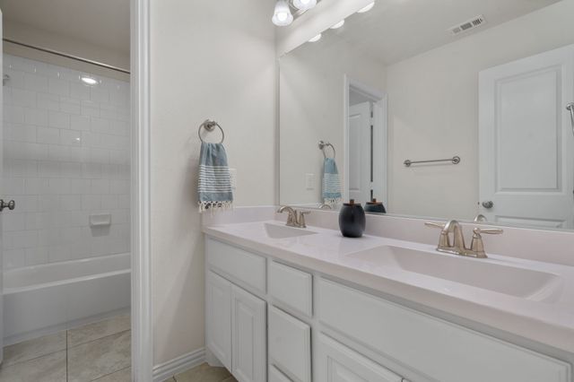 1413 10th Street, Argyle, TX 76226