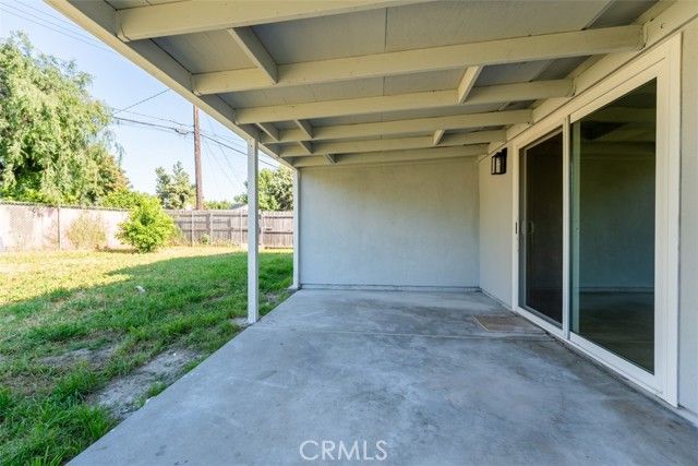 1696 Manor, Pomona, CA 91766