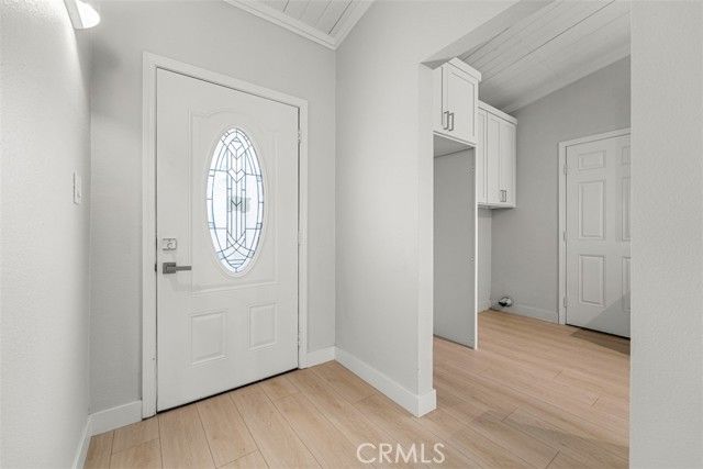 1696 Manor, Pomona, CA 91766