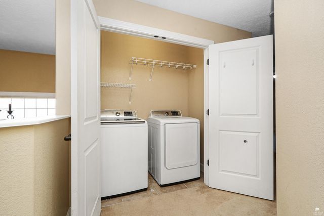 3620 Everett Drive, Manhattan, KS 66503