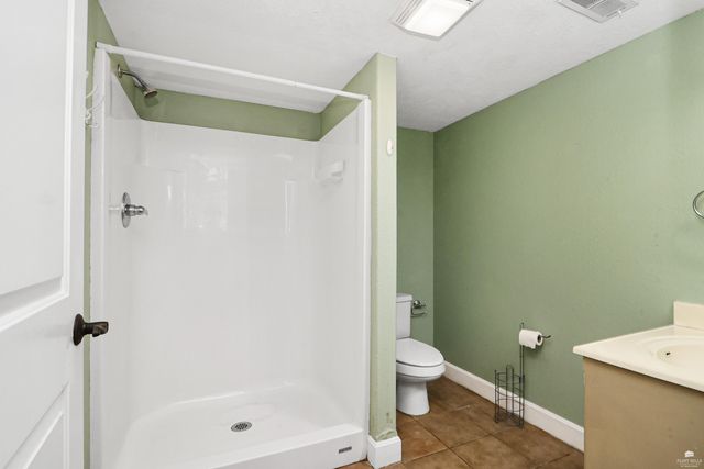 3620 Everett Drive, Manhattan, KS 66503
