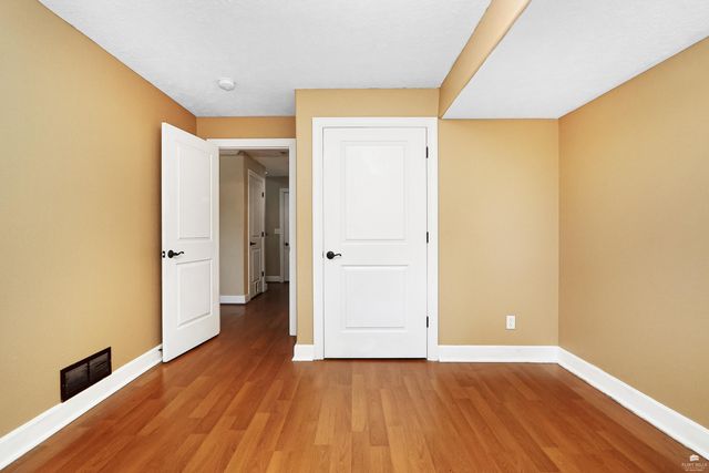 3620 Everett Drive, Manhattan, KS 66503
