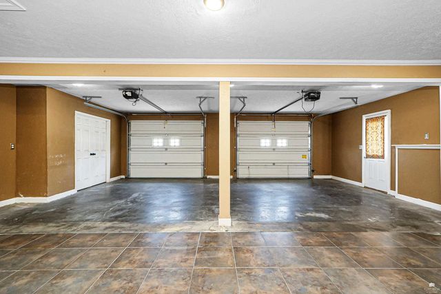 3620 Everett Drive, Manhattan, KS 66503