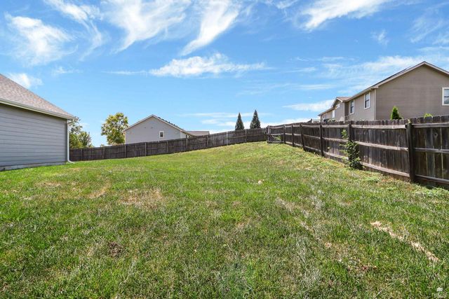 3620 Everett Drive, Manhattan, KS 66503