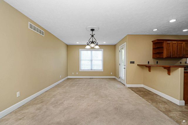 3620 Everett Drive, Manhattan, KS 66503