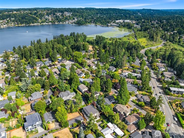 719 19th Lane W, Kirkland, WA 98033