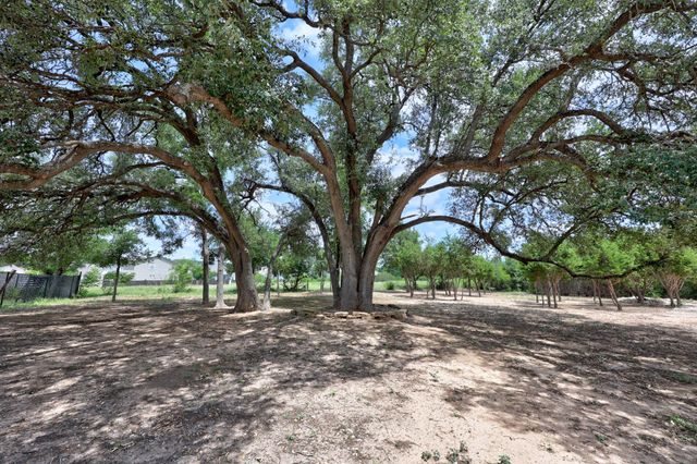 1837 Halflinger LN, Leander, TX 78628