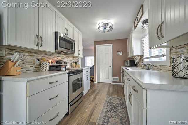 539 Fowler Street, Howell, MI 48843