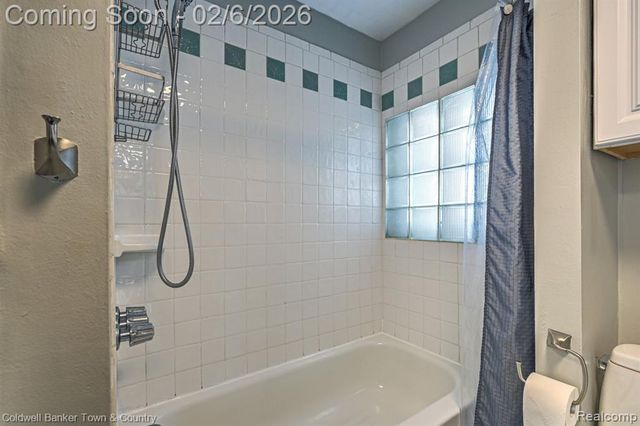 539 Fowler Street, Howell, MI 48843