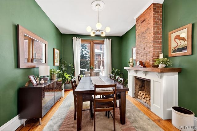 34 Richmond Avenue, Buffalo, NY 14222