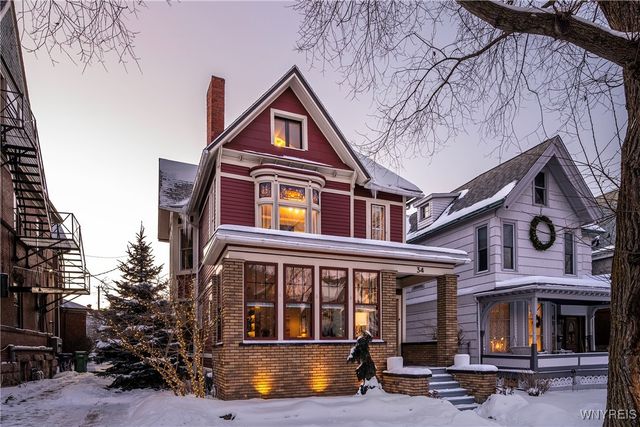 34 Richmond Avenue, Buffalo, NY 14222