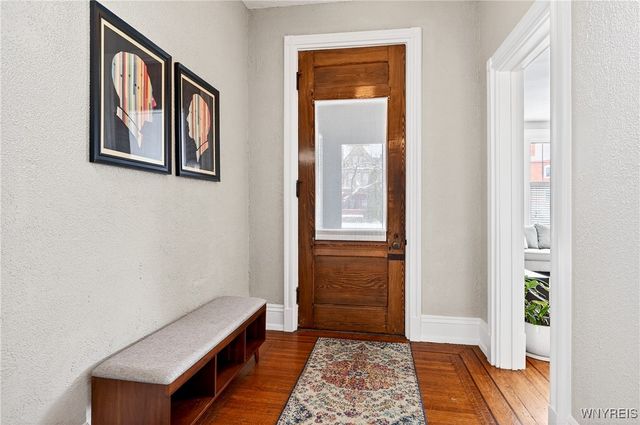 34 Richmond Avenue, Buffalo, NY 14222