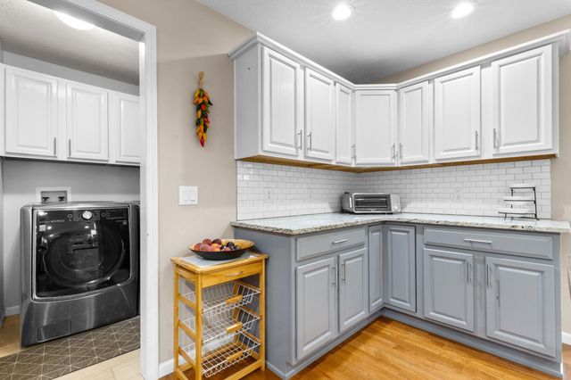 51951 Sandy Lane Drive, Granger, IN 46530