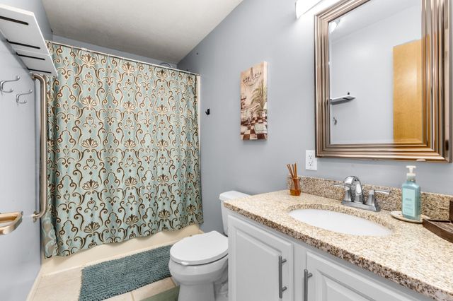 51951 Sandy Lane Drive, Granger, IN 46530