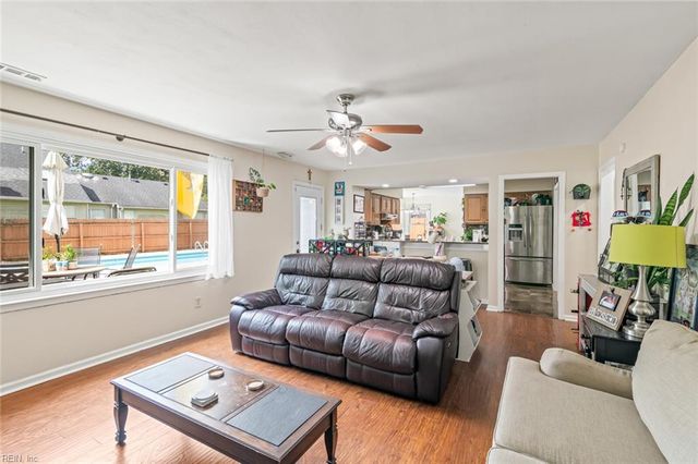 1849 Chestwood DR, Virginia Beach, VA 23453