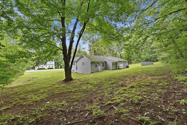 49 Harrington Rd., Charlton, MA 01507