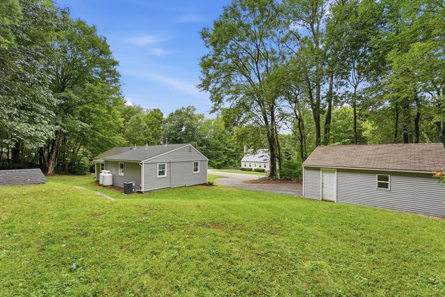49 Harrington Rd., Charlton, MA 01507