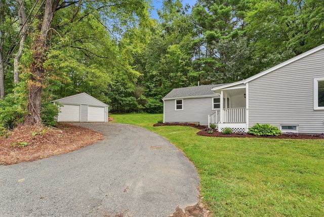 49 Harrington Rd., Charlton, MA 01507