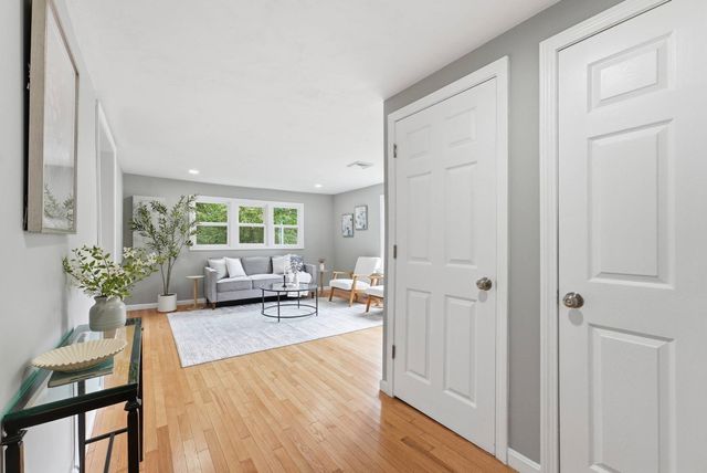 49 Harrington Rd., Charlton, MA 01507