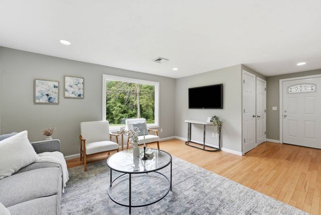 49 Harrington Rd., Charlton, MA 01507