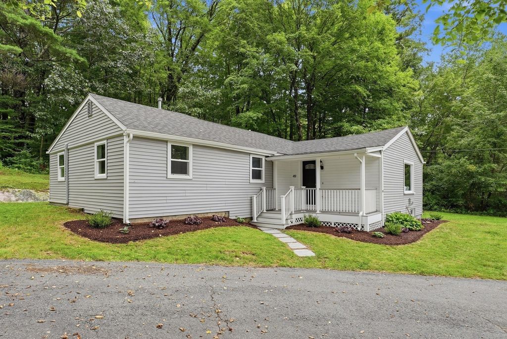 49 Harrington Rd., Charlton, MA 01507