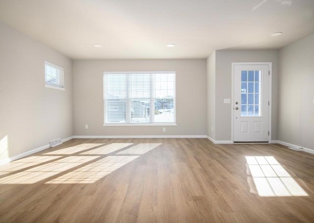 10114 Mosaic Way, Middleton, WI 53562