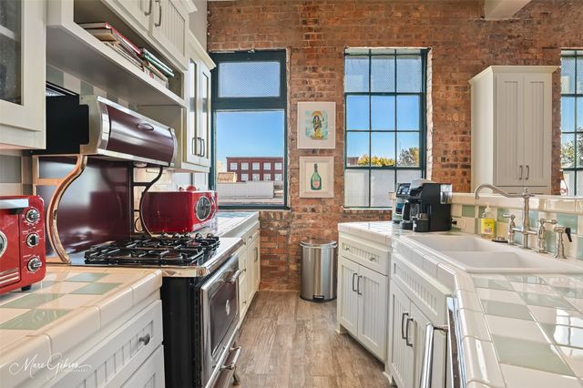 719 Marshall Street D, Shreveport, LA 71101