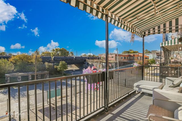 719 Marshall Street D, Shreveport, LA 71101