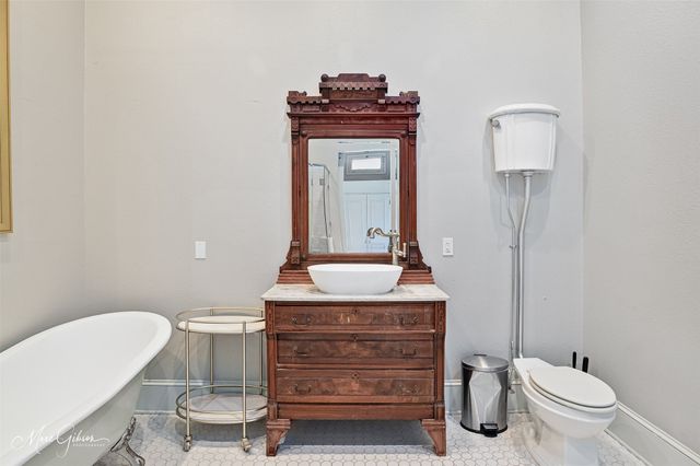 719 Marshall Street D, Shreveport, LA 71101