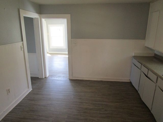 801 W Pierce Street, Clarksville, TX 75426