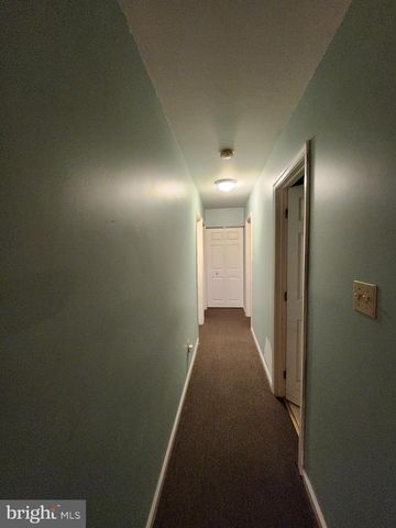 22 THEODORE AVE, Maple Shade, NJ 08052