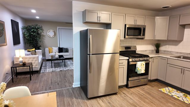 3742 Payton Avenue, Indianapolis, IN 46226