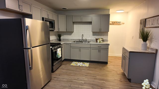 3742 Payton Avenue, Indianapolis, IN 46226
