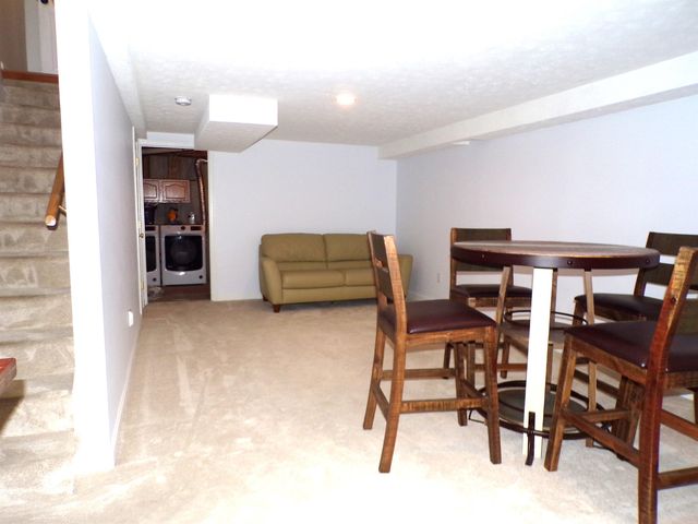 6 Pleasant Street, Hooksett, NH 03106