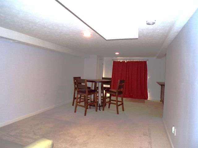 6 Pleasant Street, Hooksett, NH 03106
