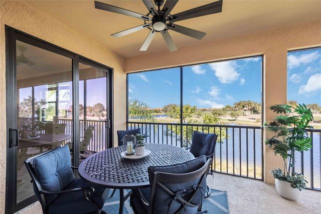 10788 TARFLOWER DRIVE 202, Venice, FL 34293