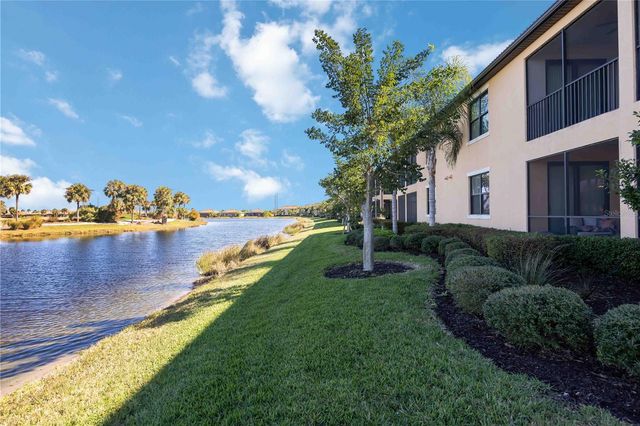 10788 TARFLOWER DRIVE 202, Venice, FL 34293