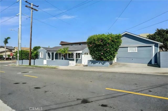 17202 Grevillea, Lawndale, CA 90260