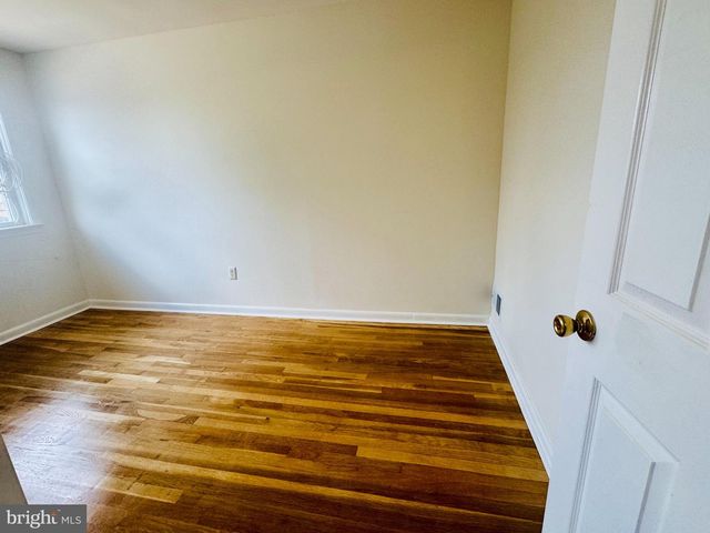 2239 SOUTHORN RD, Middle River, MD 21220
