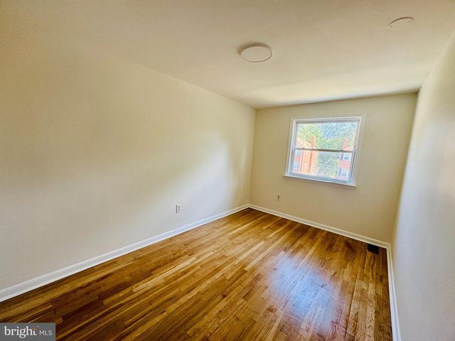 2239 SOUTHORN RD, Middle River, MD 21220
