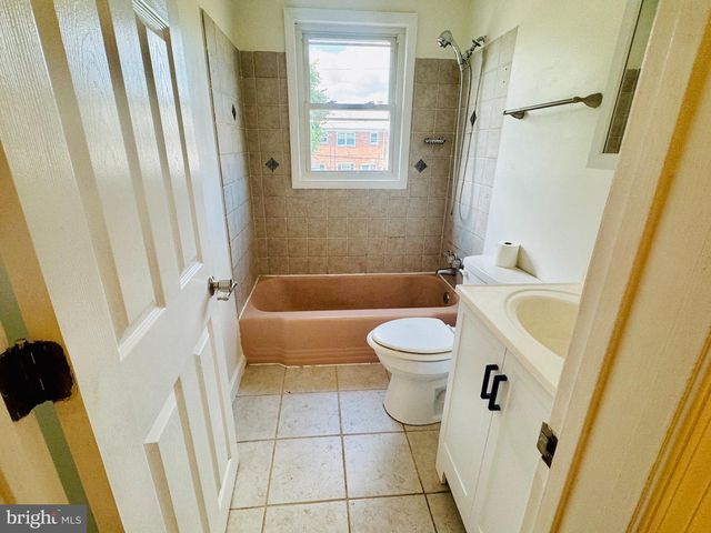 2239 SOUTHORN RD, Middle River, MD 21220